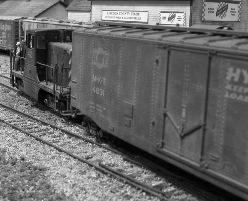 HAWK POINT, MISSOURI M&A Railway Zealot